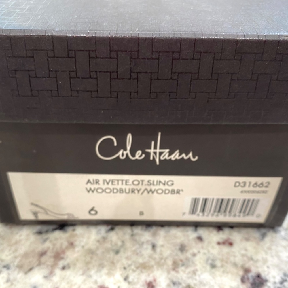Cole Haan Sydney Pump Tortoise Patent - Picture 6 of 7